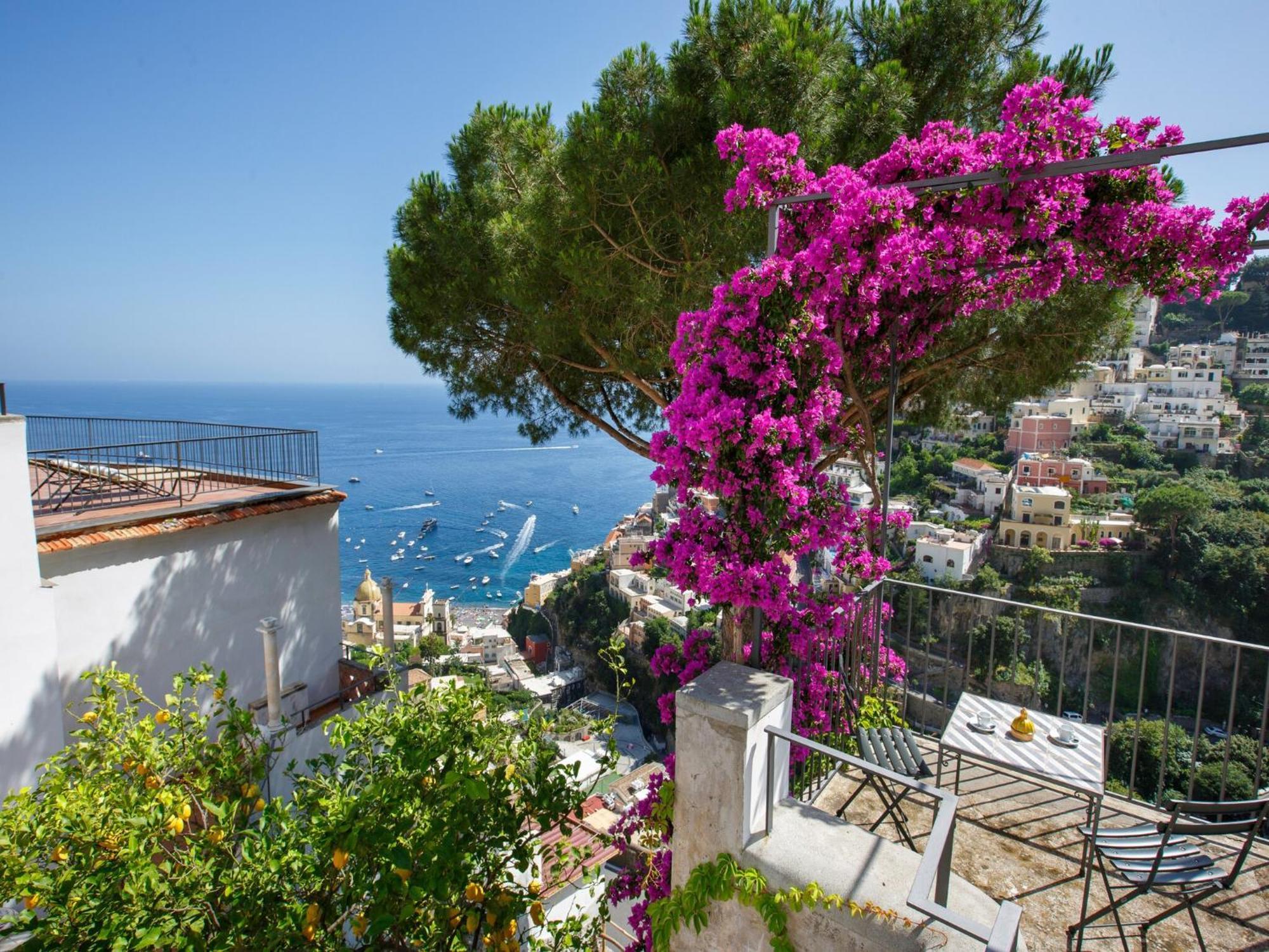 Villa Luxurious Villa In Upper Positano Positano