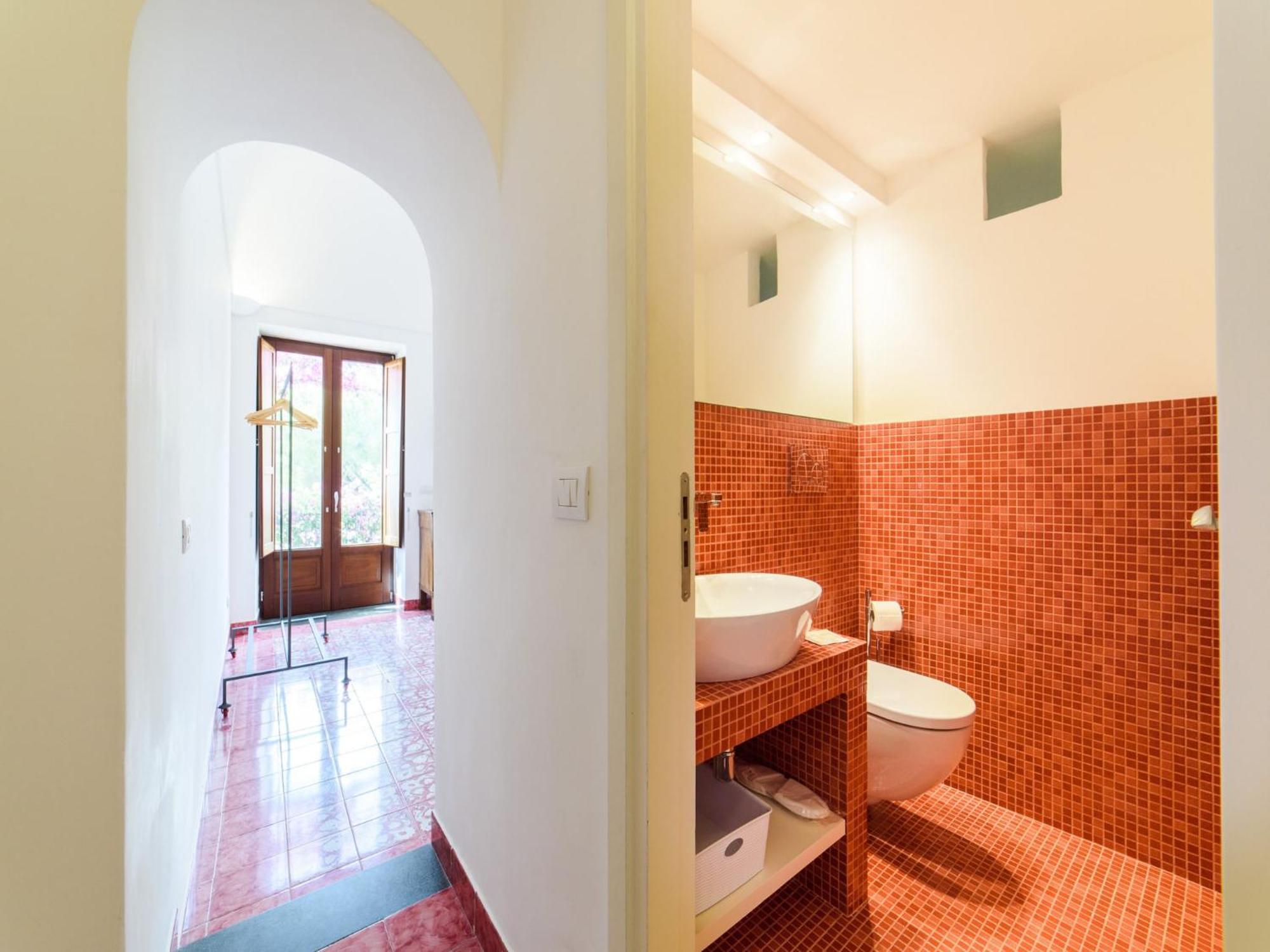 Luxurious Villa In Upper Positano Positano