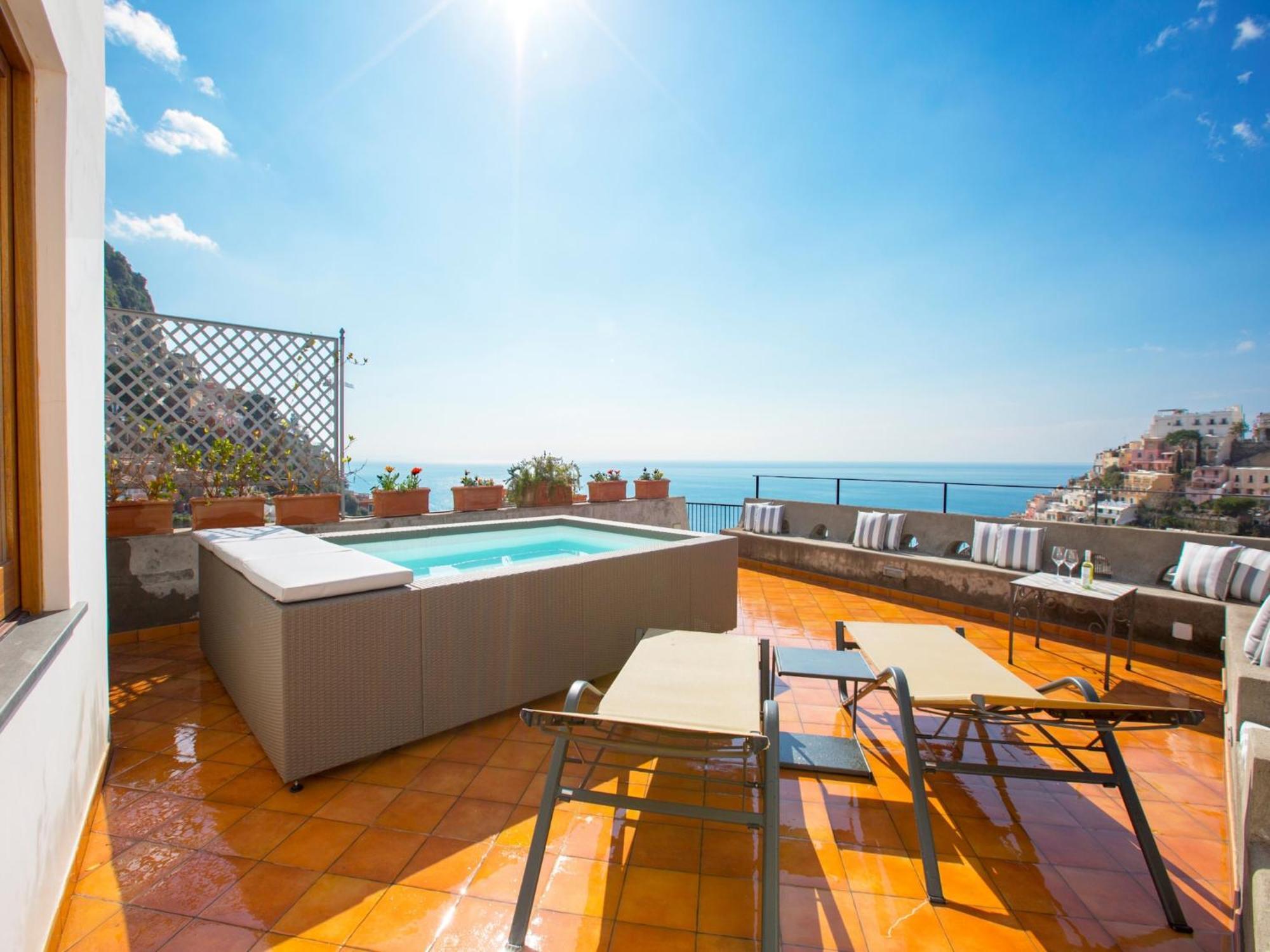 Luxurious Villa In Upper Positano Villa