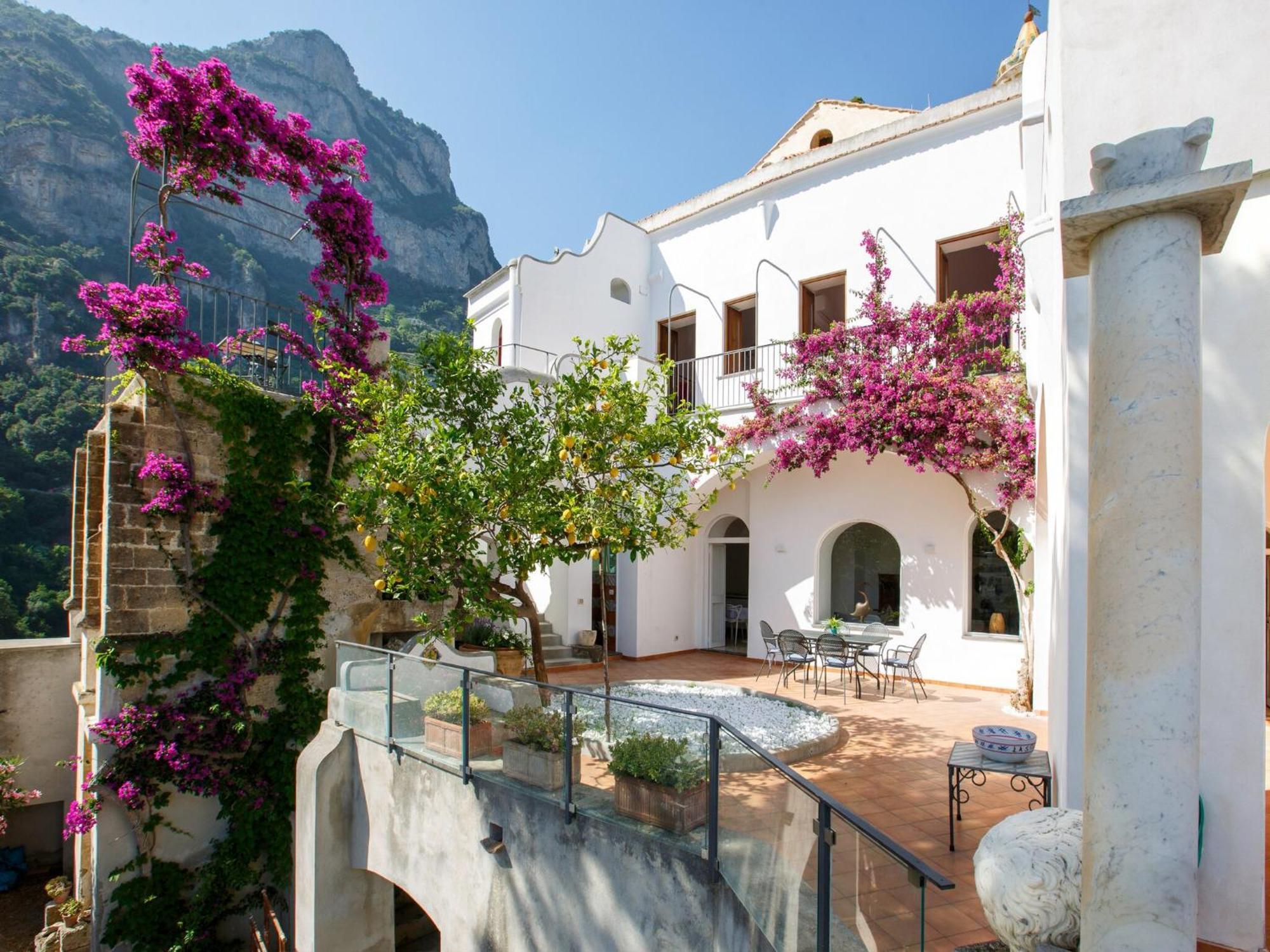 Villa Luxurious Villa In Upper Positano Positano