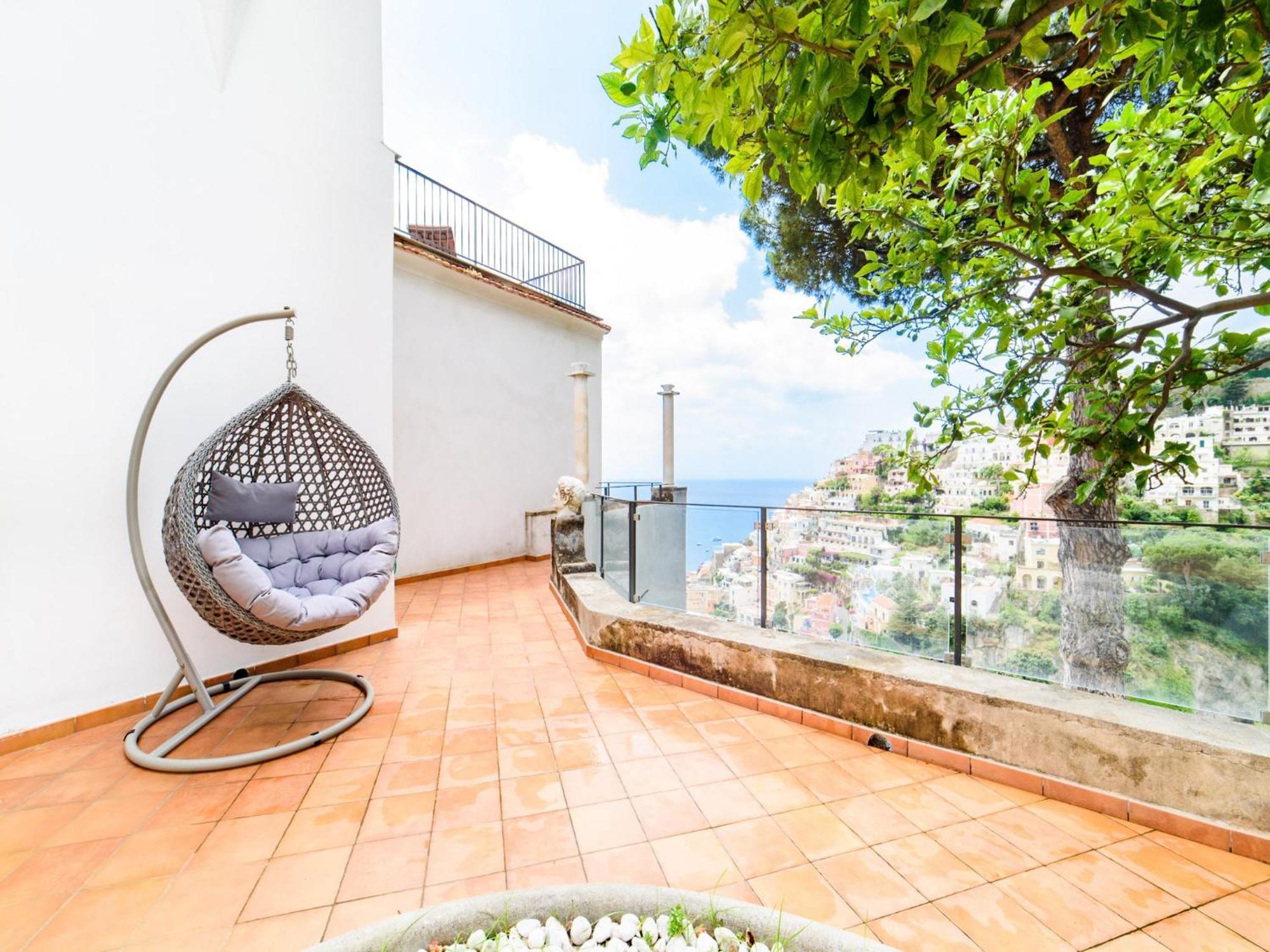 Villa Luxurious Villa In Upper Positano